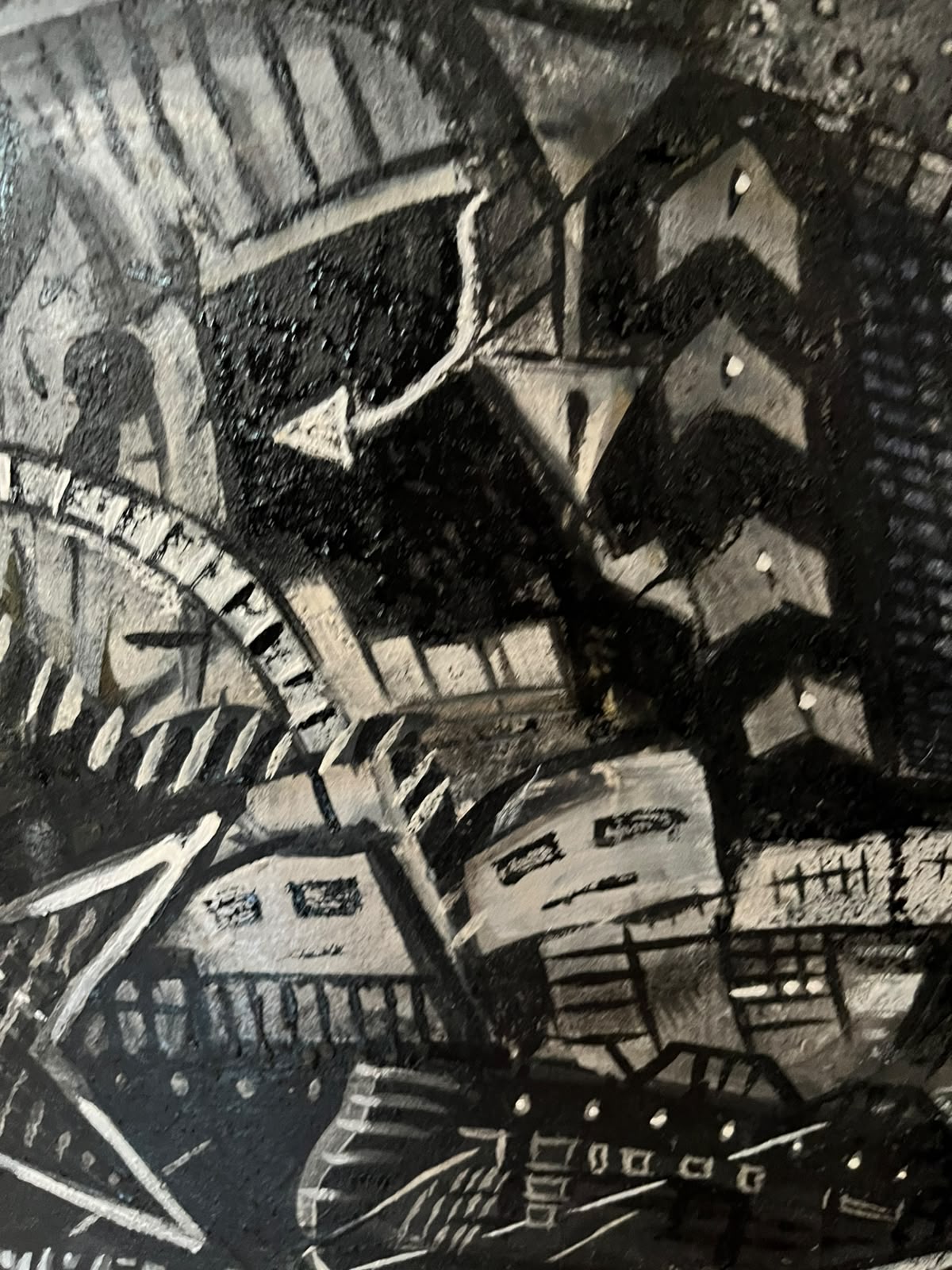 Detail — arcs of buildings and an arrow